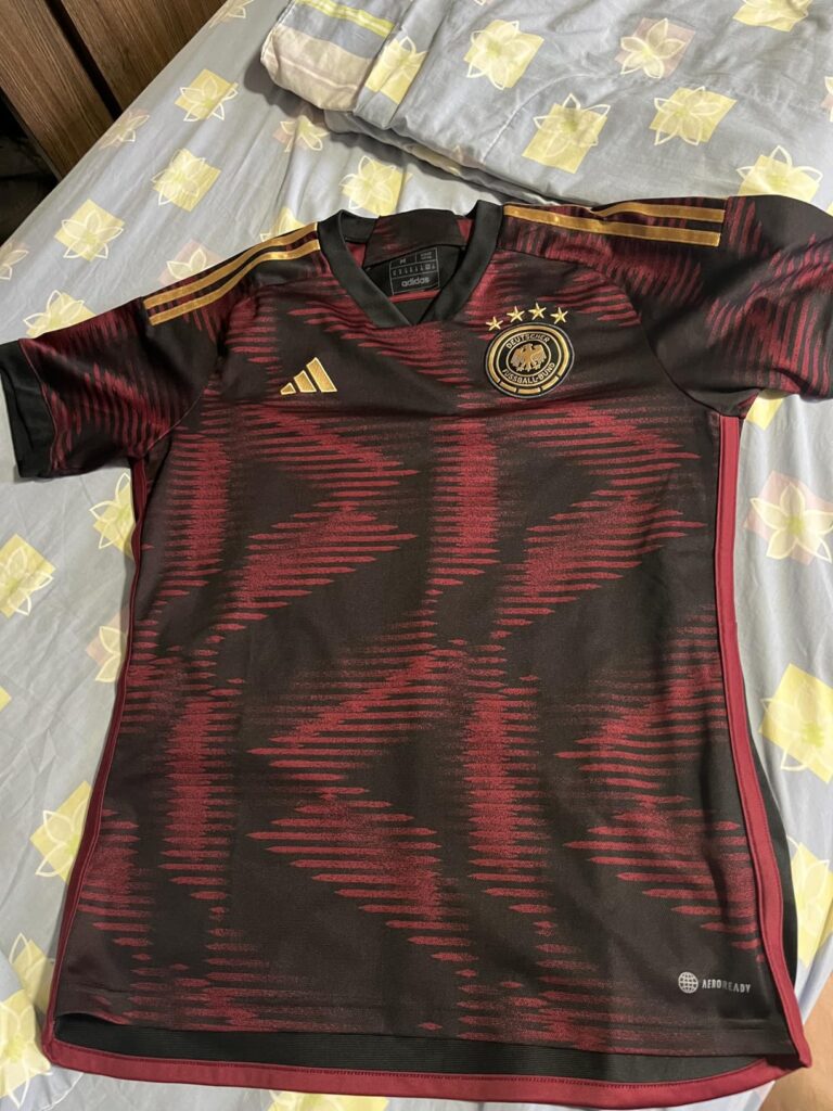 Image #1 from Robert Vargas